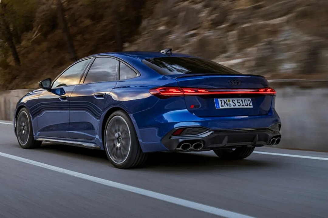 Το νέο Audi A5 διέρρευσε λίγο πριν το ντεμπούτο του